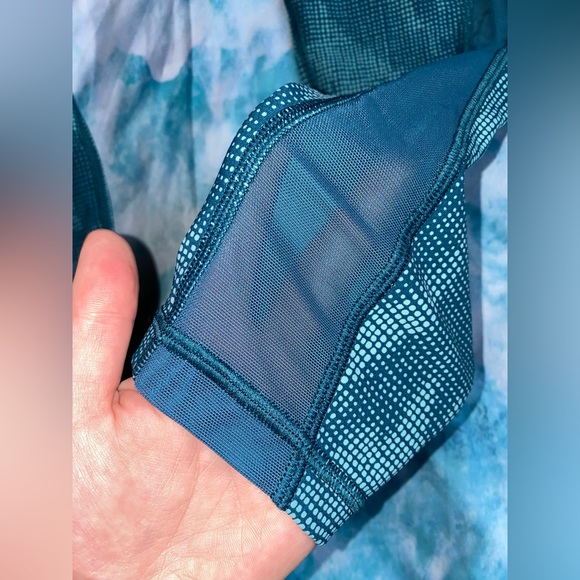 Lululemon Speed Up Teal Leggings - Picture 6 of 9